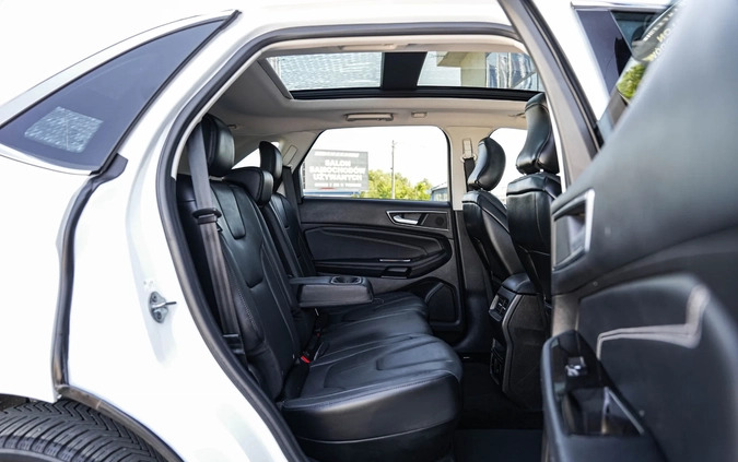 Ford EDGE cena 89900 przebieg: 123624, rok produkcji 2017 z Bieruń małe 667